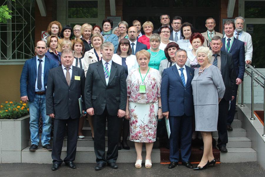 Участники заседания Научно-методического совета архивных учреждений Центрального федерального округа Российской Федерации